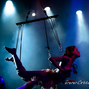 074 HELL show